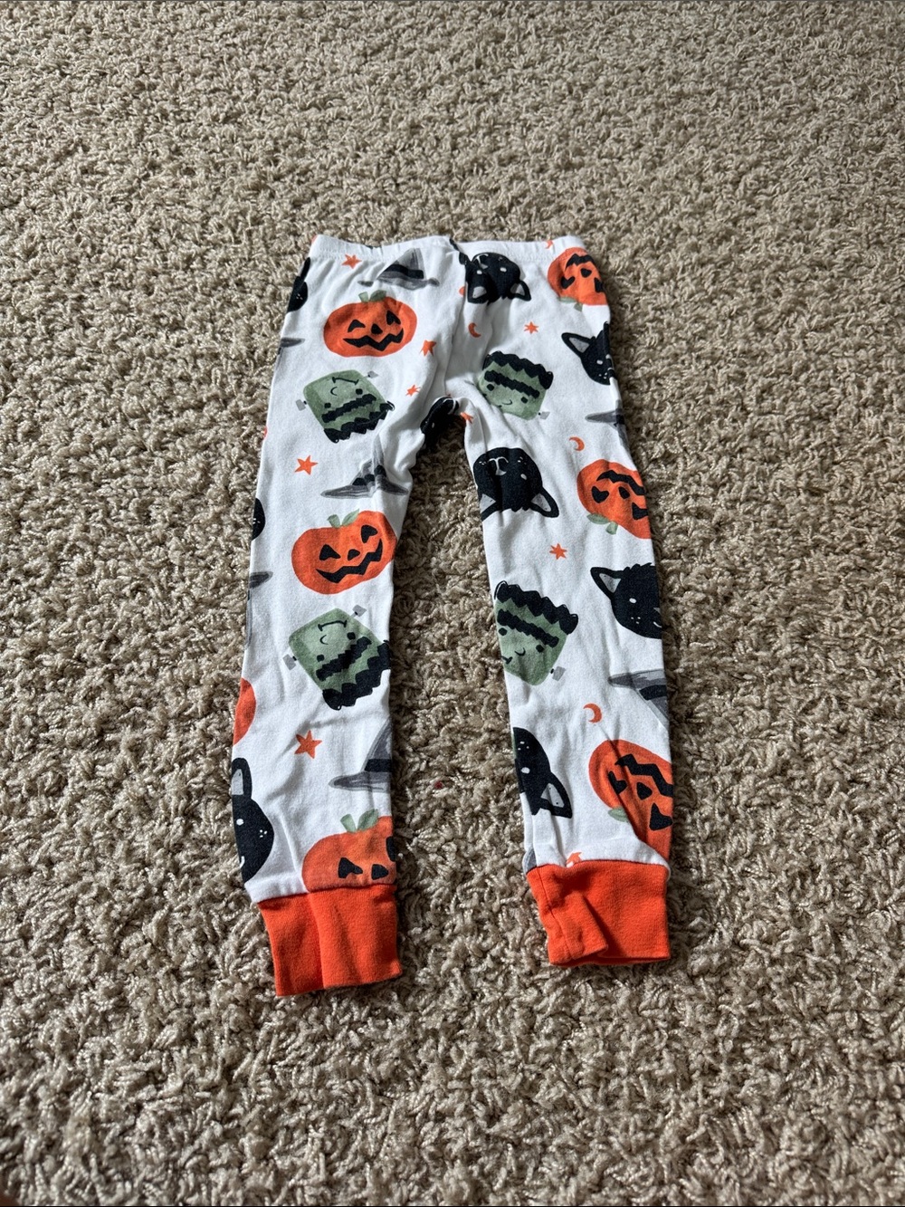Kids Halloween Pajama Set with Orange Trim - Pumpkin & Black Cat Print - Picture 3 of 7